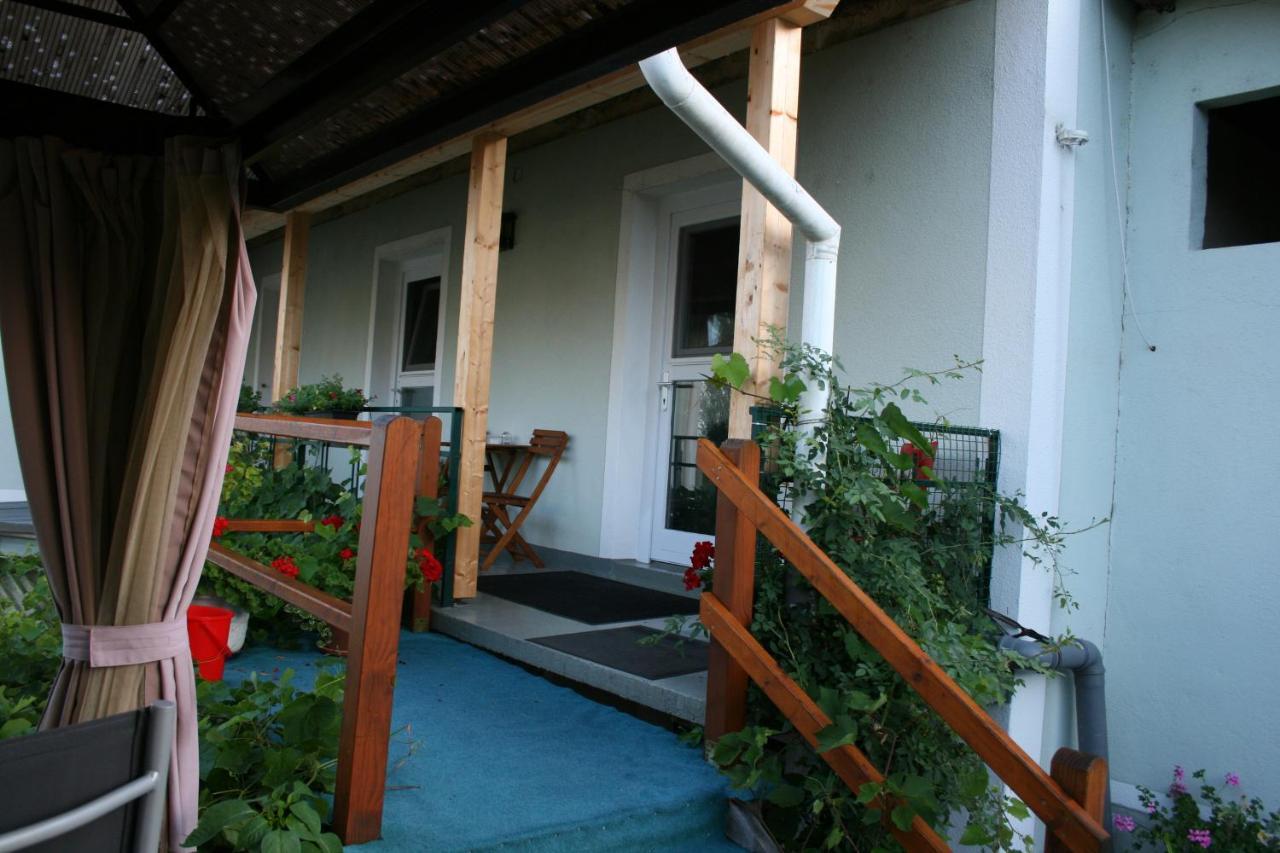 Pension Pock Tieschen Kültér fotó